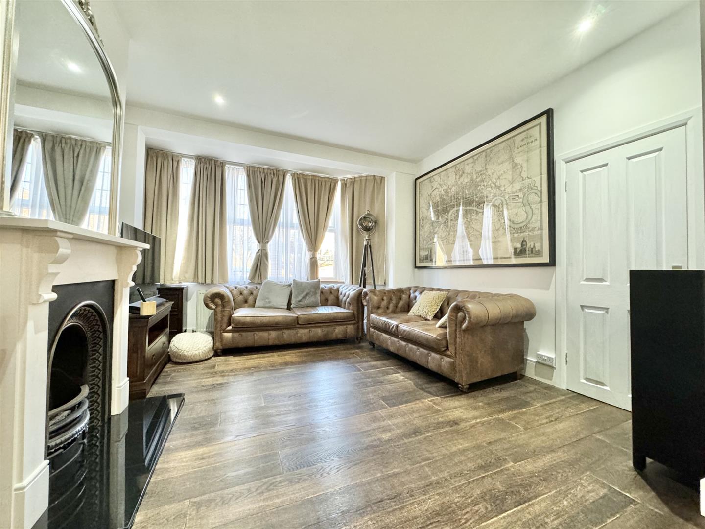 Downhills Avenue, London